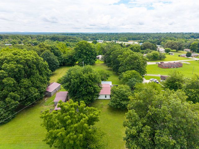 456 Billingsley St, Spencer, TN 38585