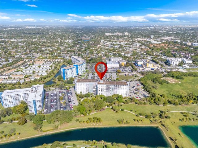 3800 Hillcrest Dr 203 203, Hollywood, FL 33021