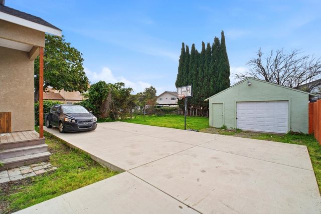 26937 Huntwood Avenue, Hayward, CA 94544
