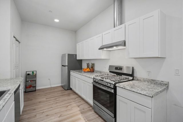 26937 Huntwood Avenue, Hayward, CA 94544