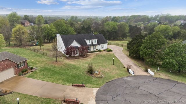9902 N 186th East Court, Owasso, OK 74055