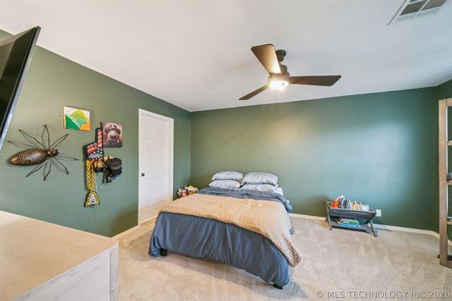 9902 N 186th East Court, Owasso, OK 74055