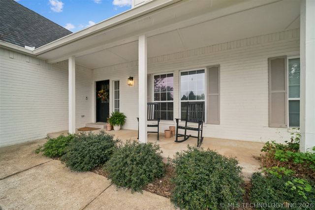 9902 N 186th East Court, Owasso, OK 74055