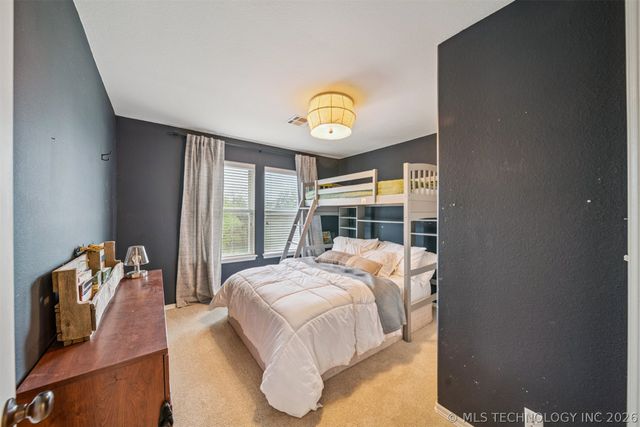 9902 N 186th East Court, Owasso, OK 74055
