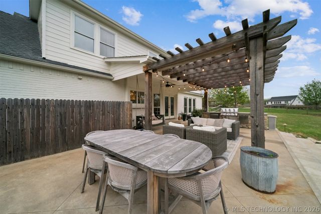 9902 N 186th East Court, Owasso, OK 74055