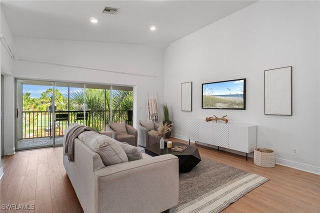 8451 Southbridge DR 2, Estero, FL 33967