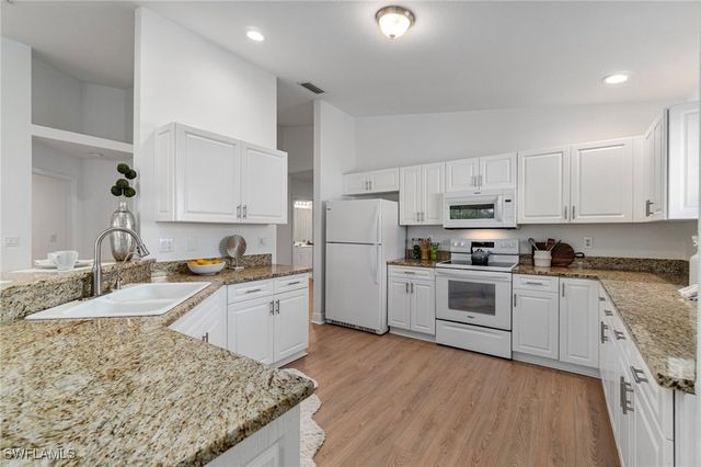 8451 Southbridge DR 2, Estero, FL 33967