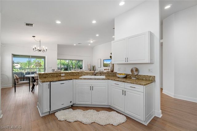 8451 Southbridge DR 2, Estero, FL 33967