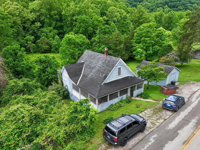 7583 Hawkins Branch Rd Road, Frenchburg, KY 40322