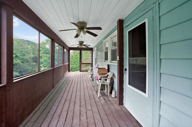 7583 Hawkins Branch Rd Road, Frenchburg, KY 40322