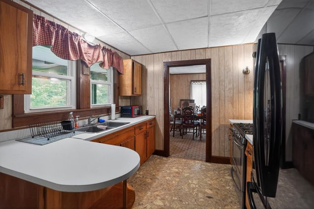 7583 Hawkins Branch Rd Road, Frenchburg, KY 40322