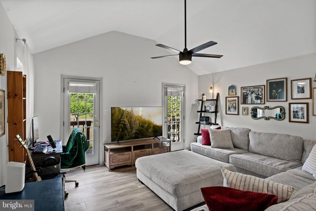 549 JACKSON RD, Williamstown, NJ 08094