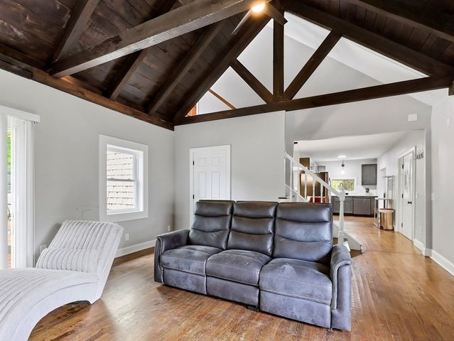 64 S Cottage Rd, Holland, MA 01521