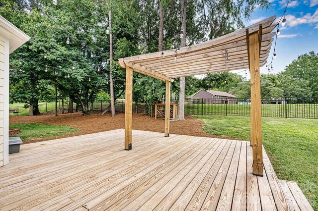 7001 Plough Drive, Mint Hill, NC 28227