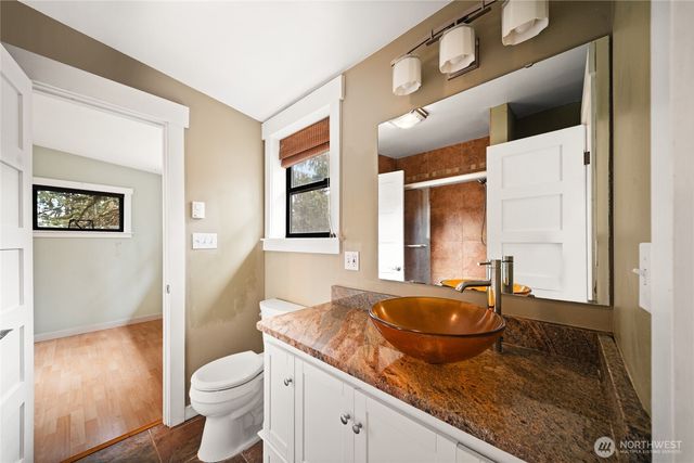 1219 9th Avenue SW, Olympia, WA 98502
