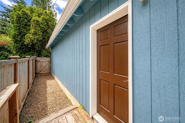 1219 9th Avenue SW, Olympia, WA 98502