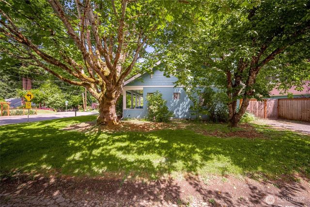 1219 9th Avenue SW, Olympia, WA 98502