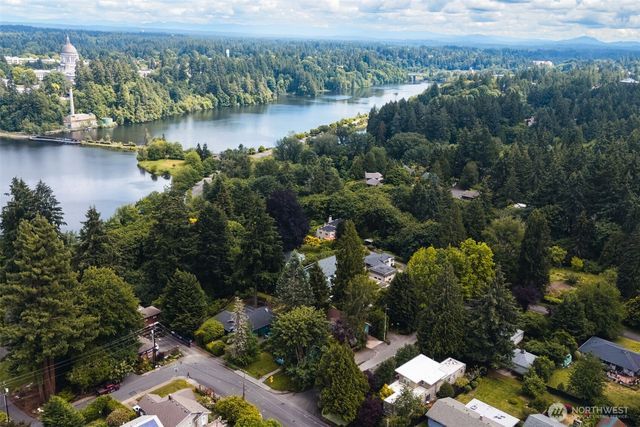 1219 9th Avenue SW, Olympia, WA 98502