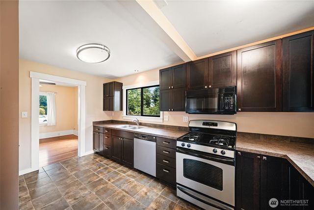 1219 9th Avenue SW, Olympia, WA 98502