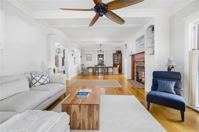 131 Eustis Avenue, Newport, RI 02840