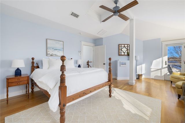 131 Eustis Avenue, Newport, RI 02840