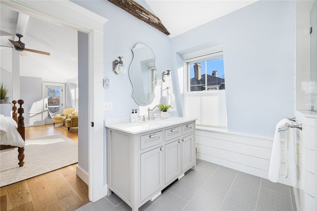 131 Eustis Avenue, Newport, RI 02840