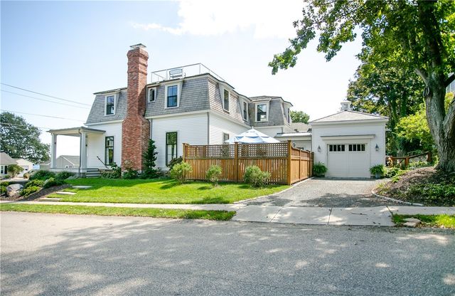 131 Eustis Avenue, Newport, RI 02840