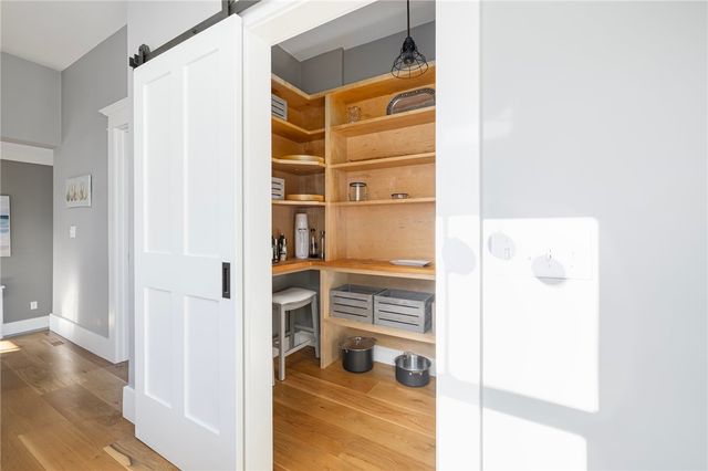 131 Eustis Avenue, Newport, RI 02840