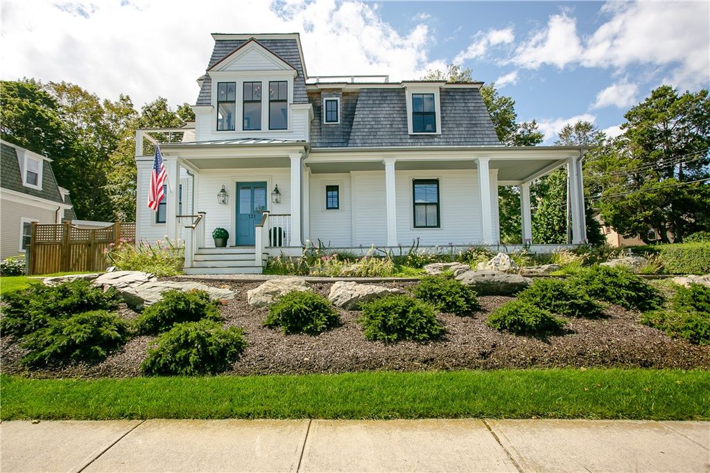 131 Eustis Avenue, Newport, RI 02840