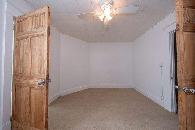 305-309 Natchez St, Mt Washington, PA 15211