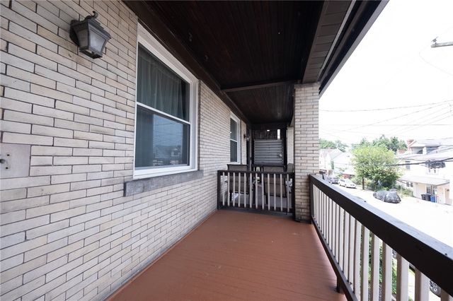 305-309 Natchez St, Mt Washington, PA 15211