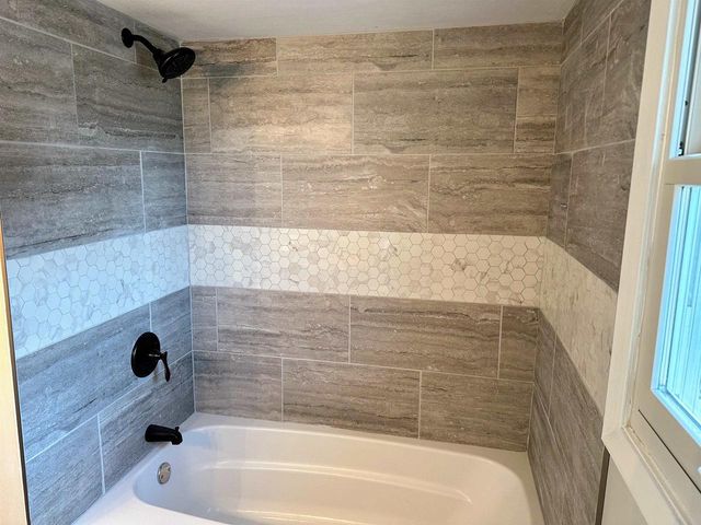 137 Pedretti Parkway, Prairie Du Chien, WI 53821