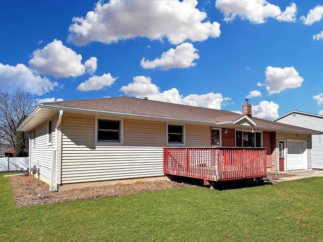 137 Pedretti Parkway, Prairie Du Chien, WI 53821