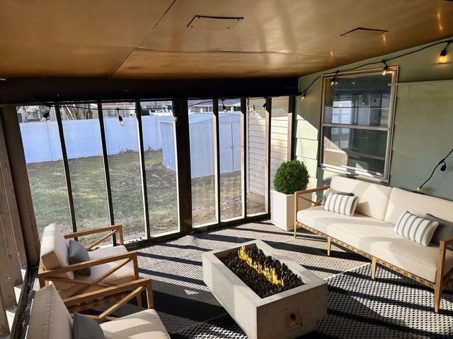 137 Pedretti Parkway, Prairie Du Chien, WI 53821