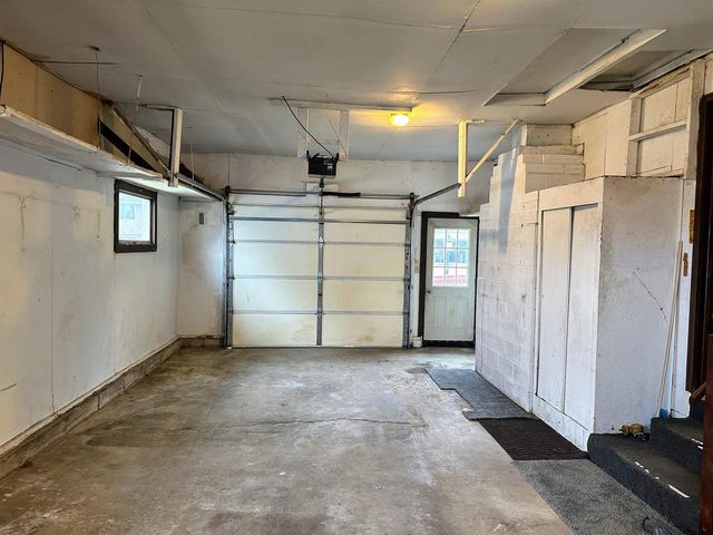 137 Pedretti Parkway, Prairie Du Chien, WI 53821