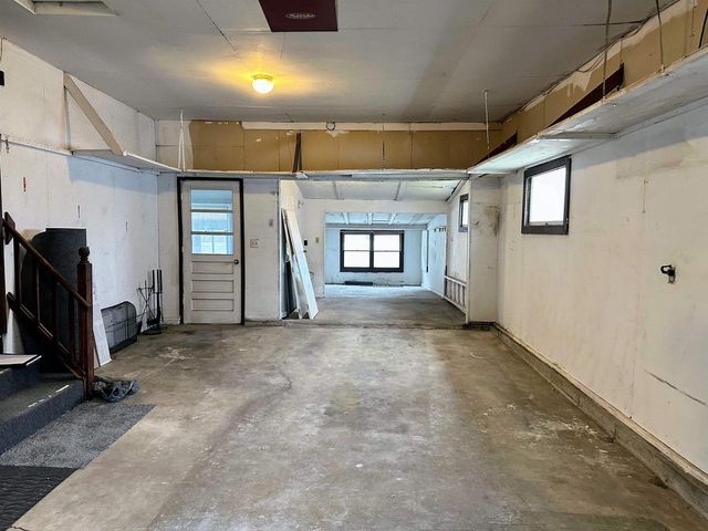 137 Pedretti Parkway, Prairie Du Chien, WI 53821