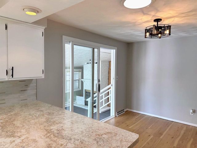 137 Pedretti Parkway, Prairie Du Chien, WI 53821