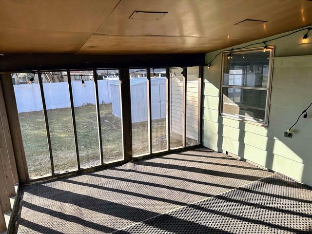 137 Pedretti Parkway, Prairie Du Chien, WI 53821