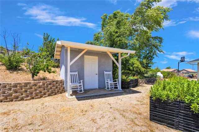 5137 Cygnet, Phelan, CA 92371