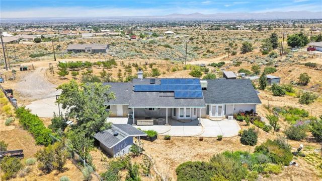 5137 Cygnet, Phelan, CA 92371