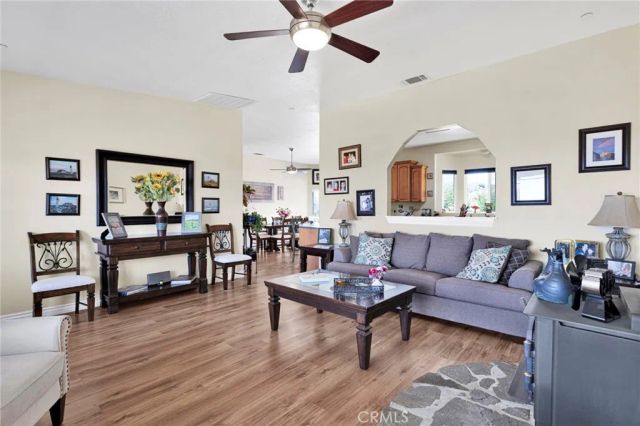 5137 Cygnet, Phelan, CA 92371