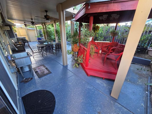 5131 Olivehurst Way, Elk Grove, CA 95758