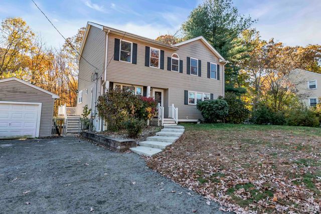 21 Crestwood Circle, Salem, NH 03079