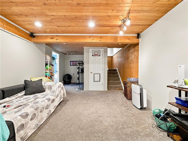 2154 Ranch Road, Slatington Boro, PA 18080