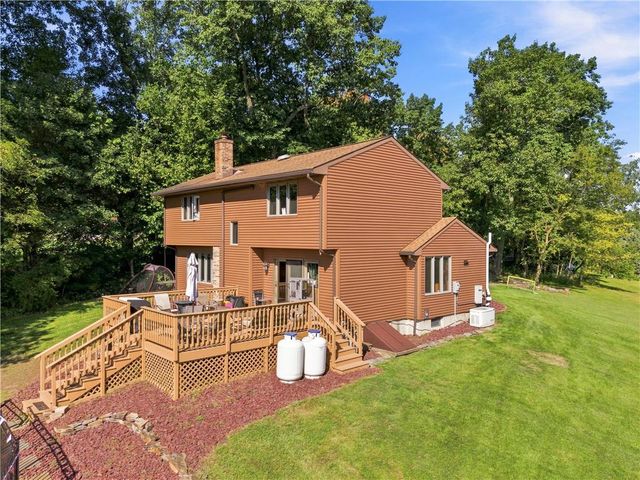 2154 Ranch Road, Slatington Boro, PA 18080