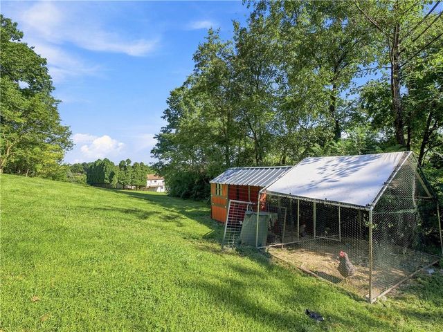 2154 Ranch Road, Slatington Boro, PA 18080