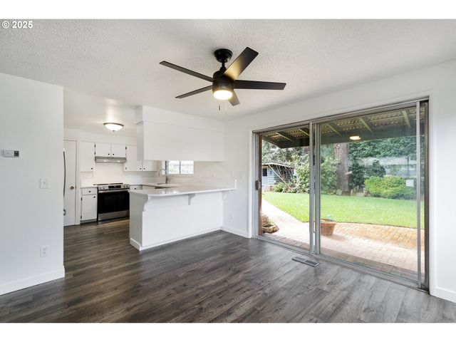 20445 DANNY Ct, Oregon City, OR 97045