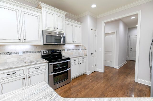 929 Morningstar Ct, Gallatin, TN 37066