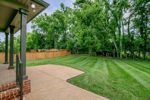 929 Morningstar Ct, Gallatin, TN 37066