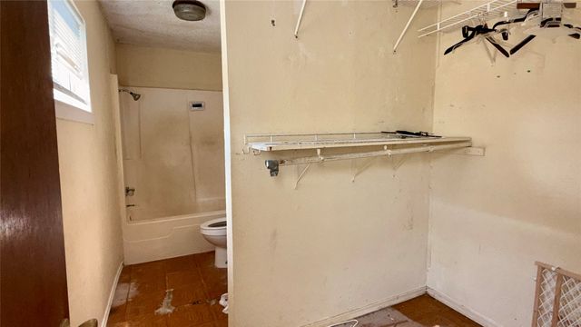 509 N 10th Street, Sanger, TX 76266